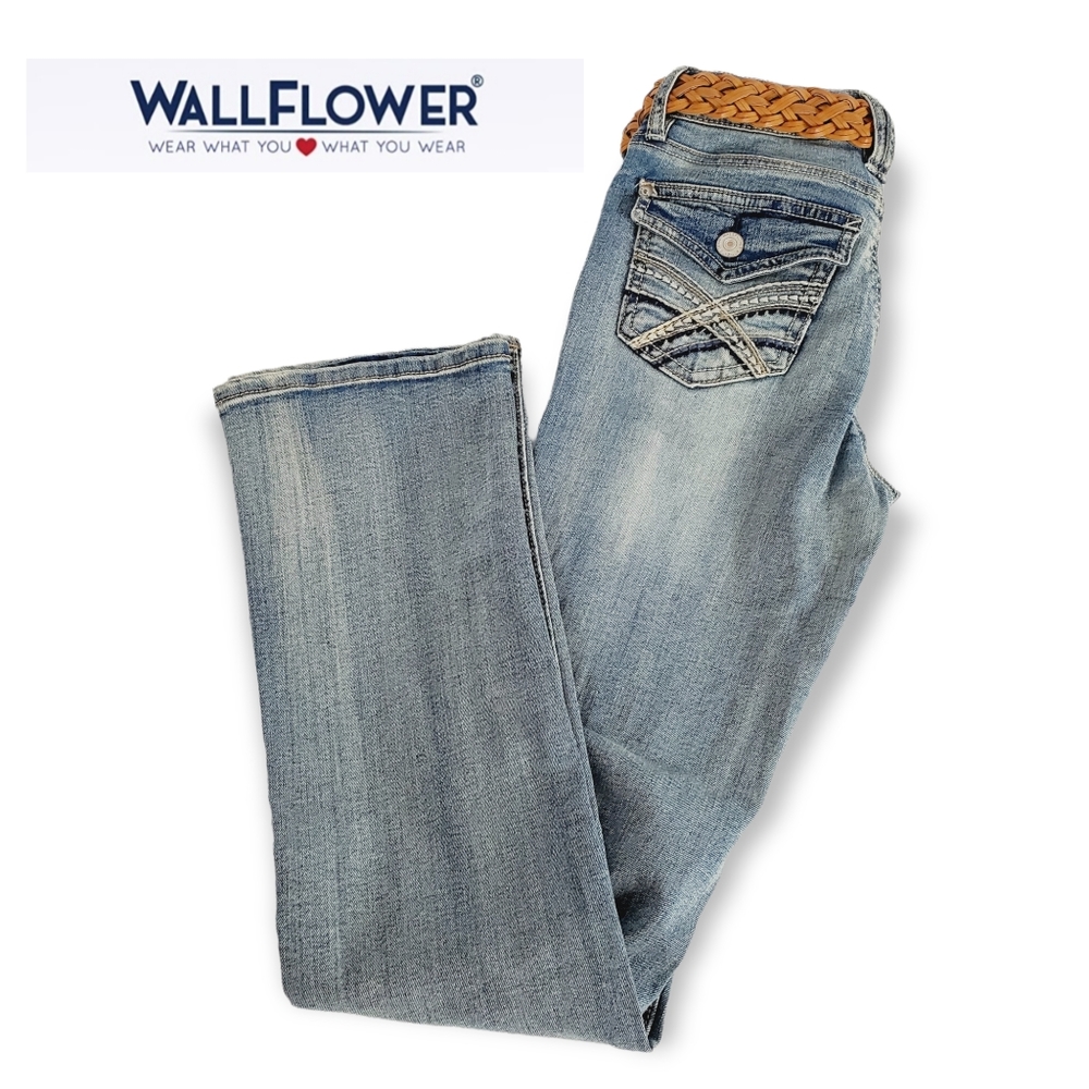 Wallflower Women's Legendary Fit Slim Boot with Belt